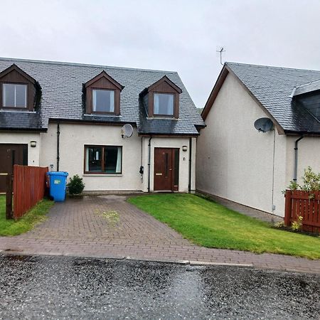 Holiday House Kinveachy Aviemore Exteriör bild