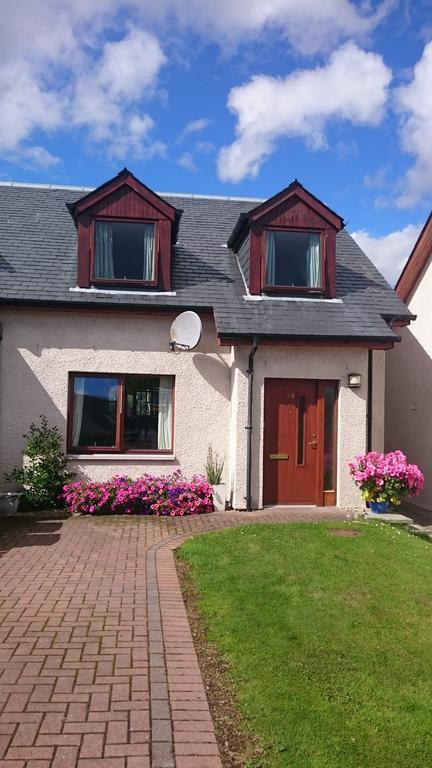 Holiday House Kinveachy Aviemore Exteriör bild